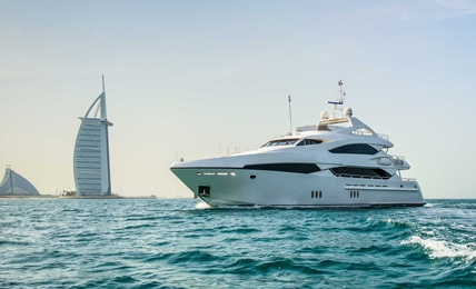 Yacht Rental in Dubai