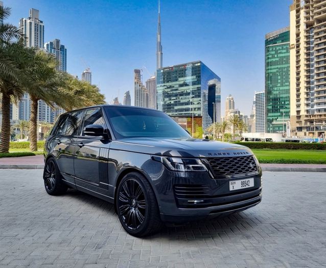 Land Rover Range Rover Vogue Supercharged 2019 for rent in Dubai