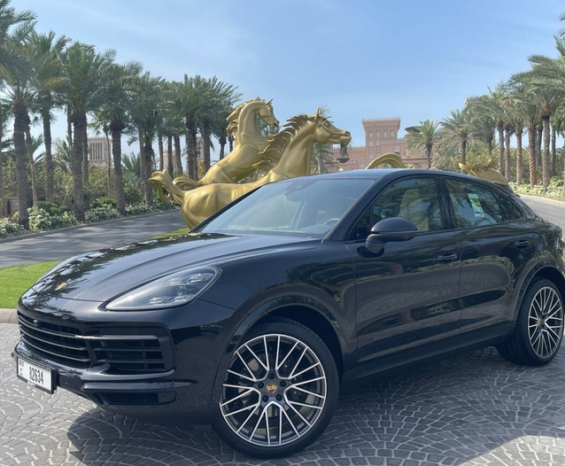 Porsche Cayenne 2022 for rent in 迪拜