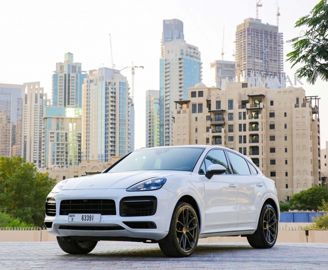 Porsche Cayenne Coupe 2020 for rent in 迪拜