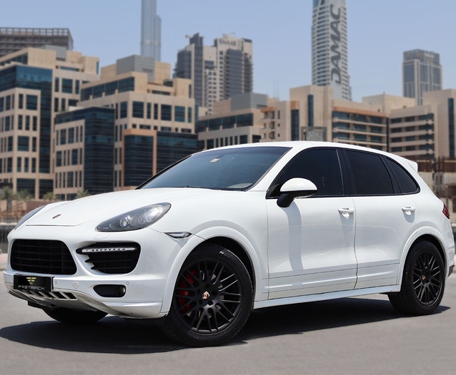 Porsche Cayenne GTS 2015 for rent in Abu Dhabi