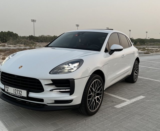 Porsche Macan 2019 for rent in 迪拜
