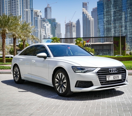 Audi A6 2021 for rent in دبي
