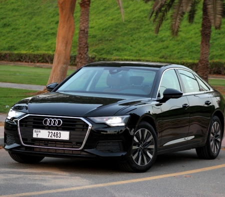 Audi A6 2023 for rent in دبي