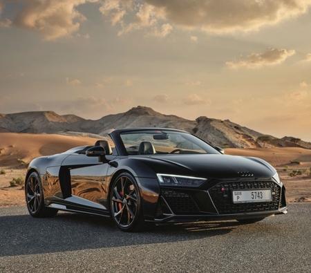 Audi R8 Spyder 2021 for rent in 阿布扎比