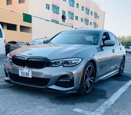 BMW 330i 2021 for rent in دبي