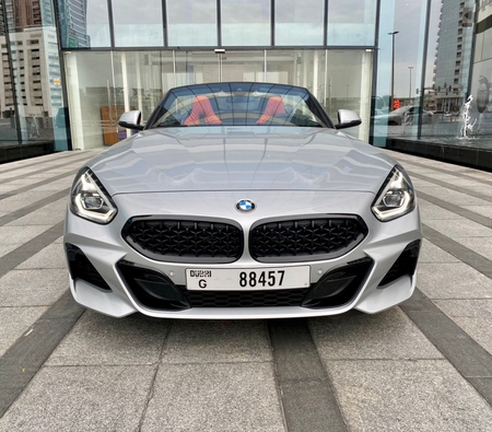 BMW Z4 2022 for rent in دبي