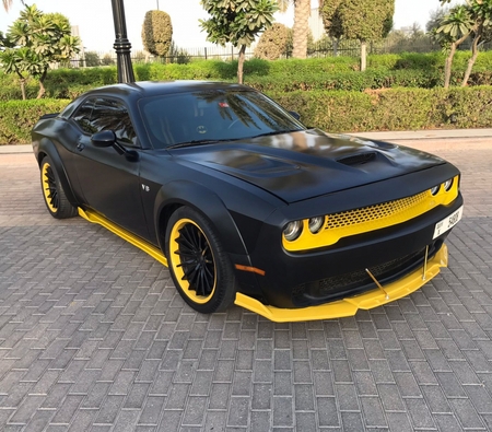 Dodge Challenger Batman Kit V8 2020 for rent in دبي