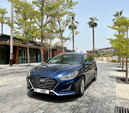 Hyundai Sonata 2019 for rent in دبي