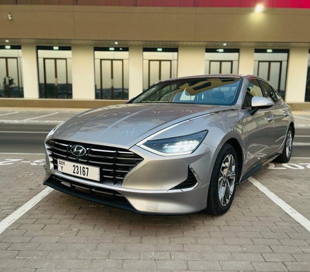Hyundai Sonata 2021 for rent in دبي