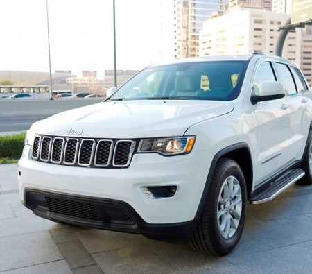 Jeep Grand Cherokee 2021 for rent in دبي
