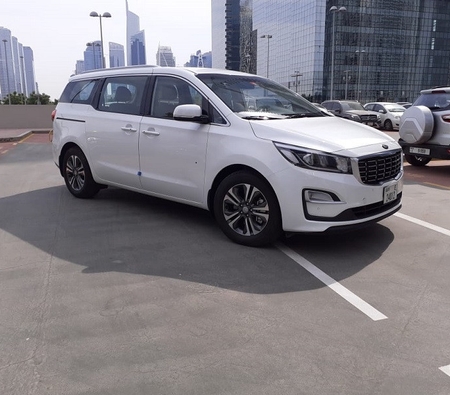 Kia Carnival 2020 for rent in Дубай