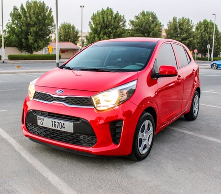 Kia Picanto 2021 for rent in 阿布扎比