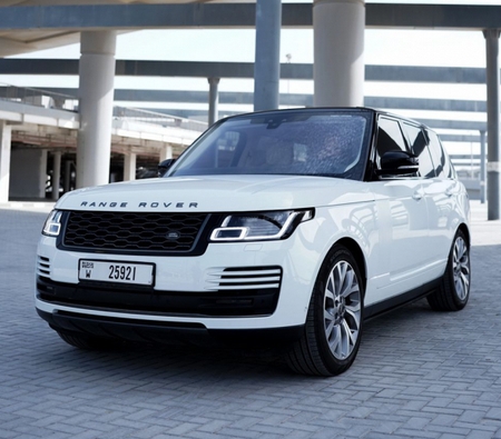 Land Rover Range Rover Vogue HSE 2022 for rent in 迪拜