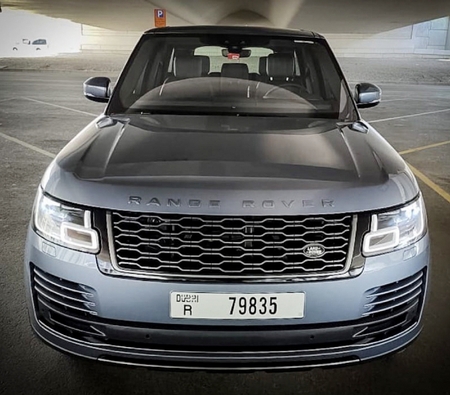 Land Rover Range Rover Vogue SE 2021 for rent in Dubai