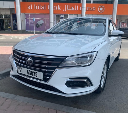 MG 5 2022 for rent in دبي