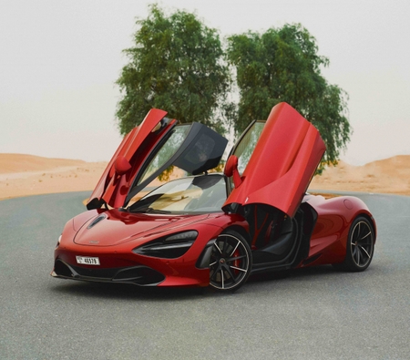 McLaren 720S 2018 for rent in دبي
