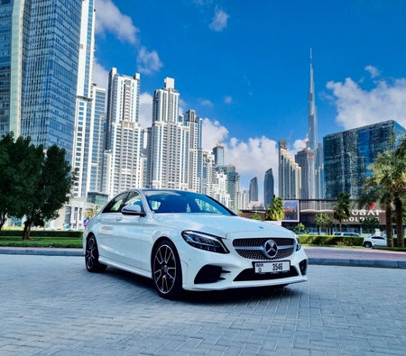 Mercedes Benz C200 2021 for rent in دبي
