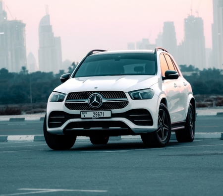 Mercedes Benz GLE 350 2020 for rent in Abu Dhabi