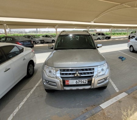 Mitsubishi Pajero 2022 for rent in Abu Dhabi