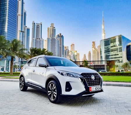 Nissan Kicks 2022 for rent in 阿布扎比