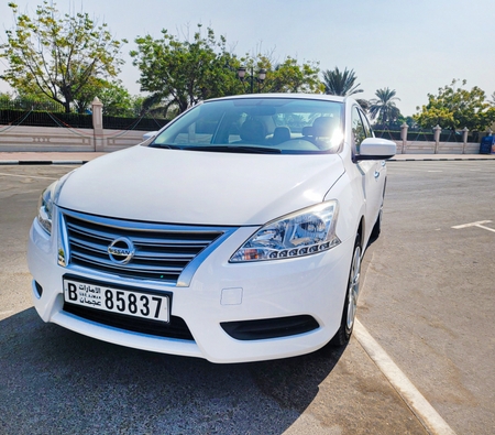 Nissan Sentra 2018 for rent in دبي
