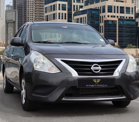 Nissan Sunny 2023 for rent in 阿布扎比