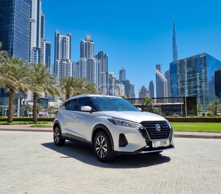 Nissan Kicks 2022 for rent in دبي