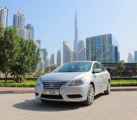 Nissan Sentra 2019 for rent in أبو ظبي 