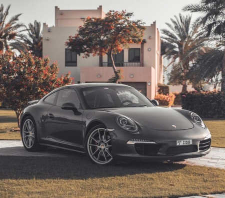 Porsche 911 Carrera S 2018 for rent in Dubai