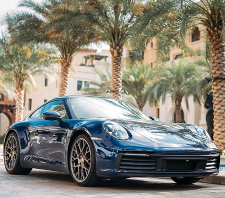 Porsche 911 Carrera S 2021 for rent in دبي