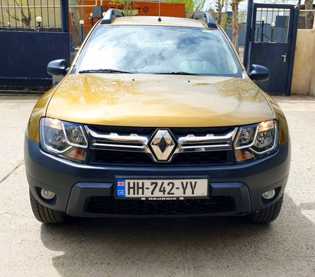 Renault Duster 4x4 2016 for rent in تبليسي