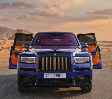 Rolls Royce Cullinan 2022 for rent in دبي