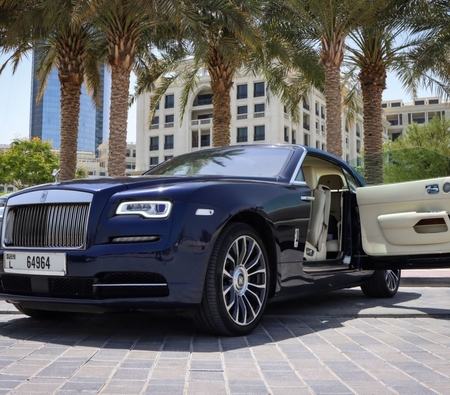 Rolls Royce Dawn 2020 for rent in 迪拜