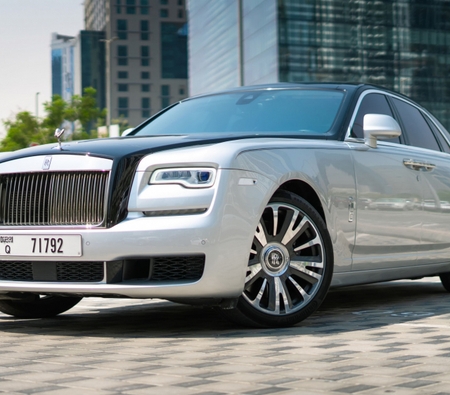 Rolls Royce Ghost Series II 2019 for rent in دبي
