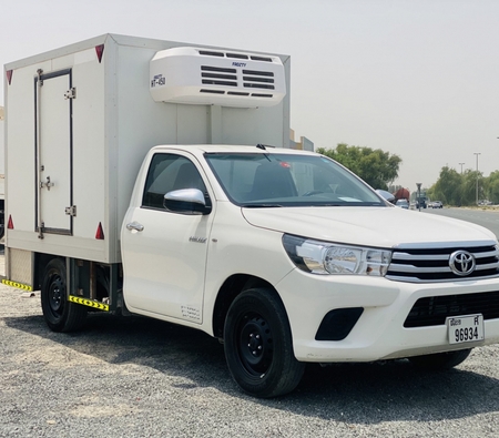 Toyota Hilux 4X2 SC Freezer 2021 for rent in دبي