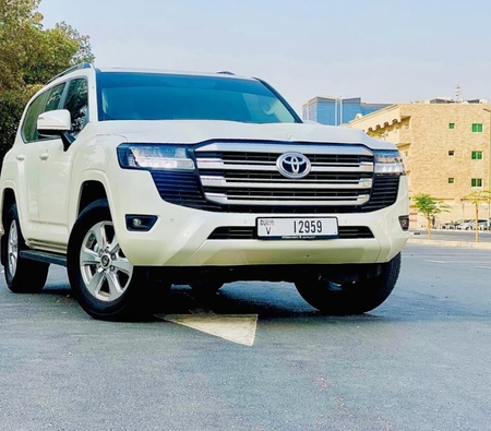 Toyota Land Cruiser Twin Turbo 2022 for rent in دبي