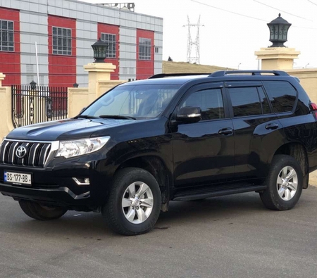 Toyota Prado 2018 for rent in Tbilisi
