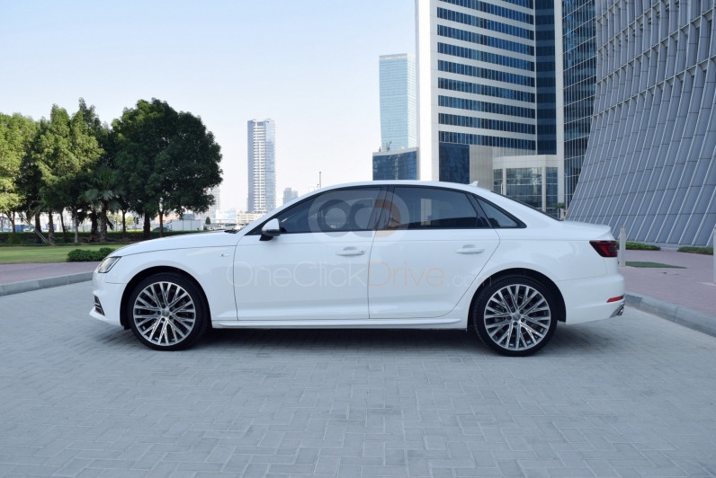 White Audi A4 2019