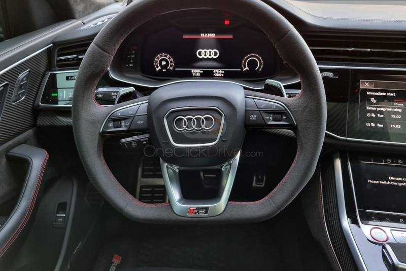 zwart Audi RS Q8 2020