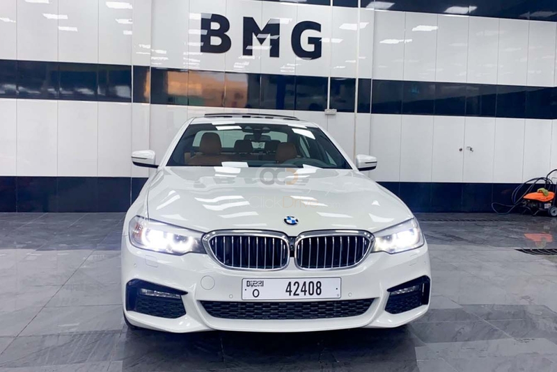 Beyaz BMW 540i 2018
