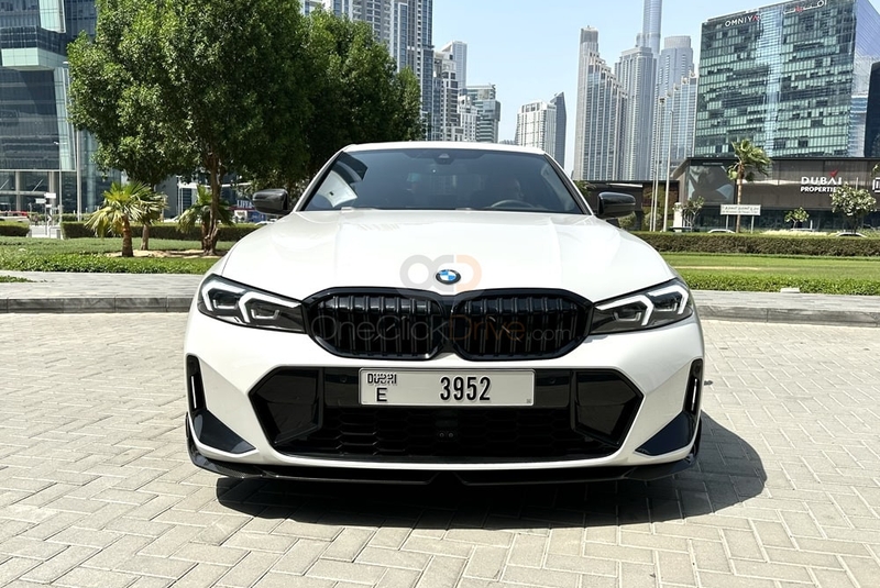 White BMW 330i M Performance 2023