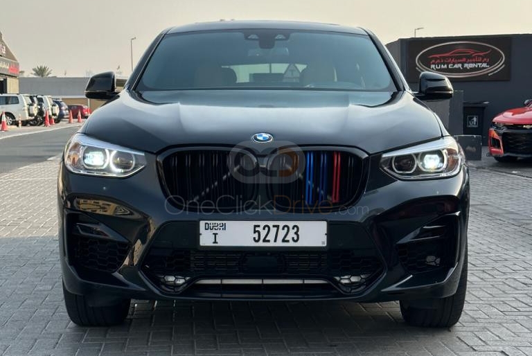 Black BMW X4 M Kit 2022