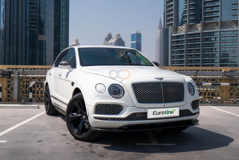 Beyaz Bentley Bentayga 2019