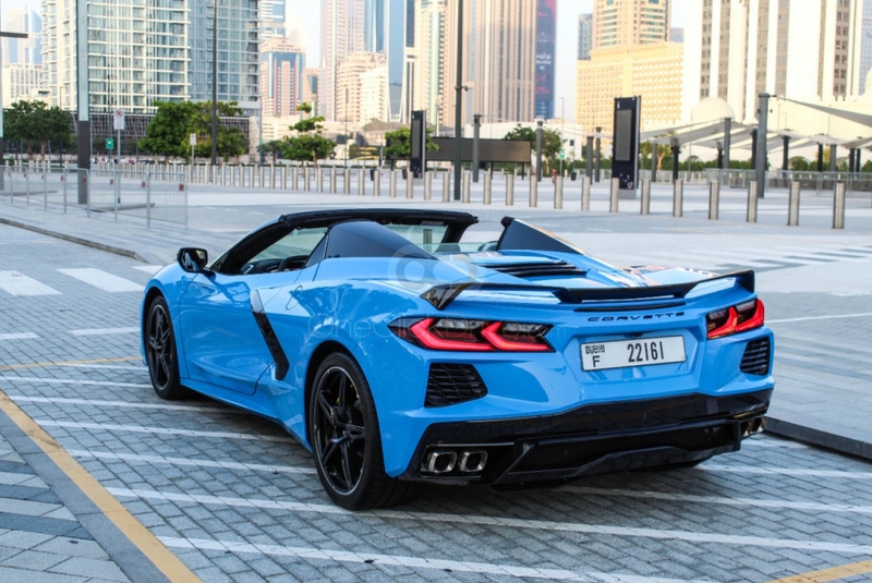 Azul zafiro Chevrolet Corvette Grand Sport C8 2022