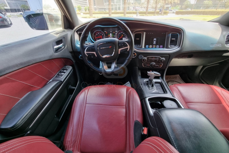 Black Dodge Charger RT V8 2018