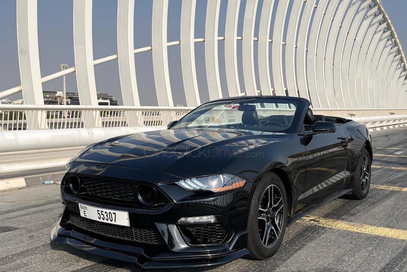 Black Ford Mustang GT Convertible V4 2020