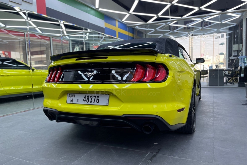 Yellow Ford Mustang GT Kit Convertible V4 2018