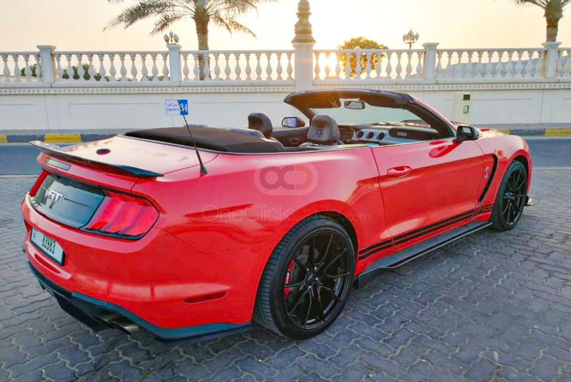 Kırmızı Ford Mustang Shelby GT500 Dönüştürülebilir V8 2019