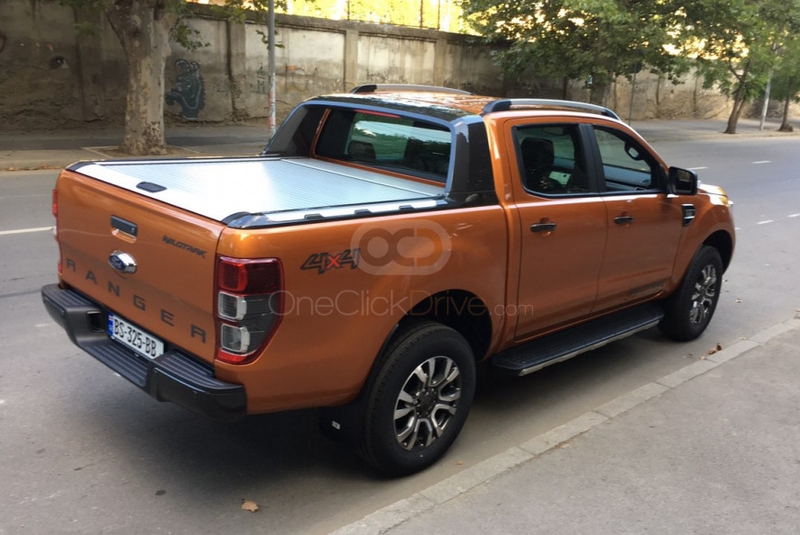 Orange Ford Ranger 2018